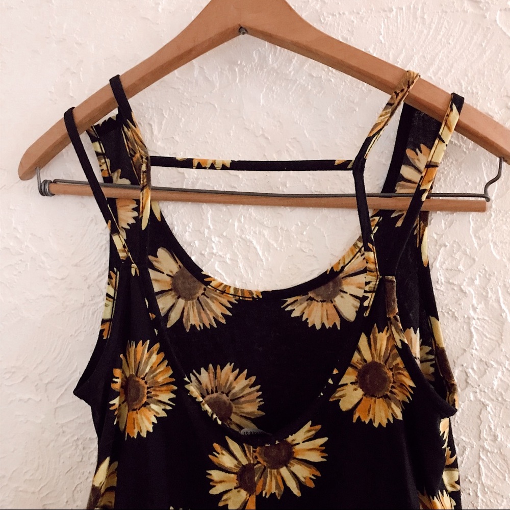 NWOT Sunflower Tank Top Forever 21 - Picture 3 of 4